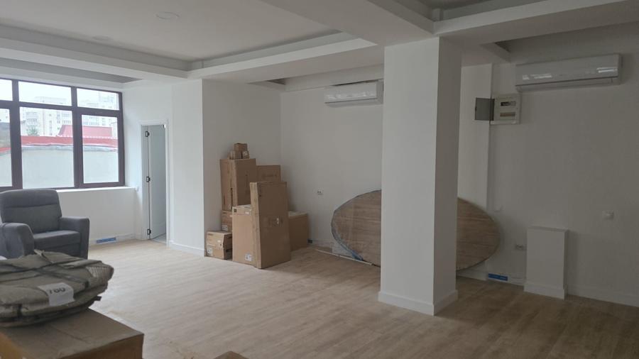 Casă individuală cu 3 camere cu Canalizare în Tei