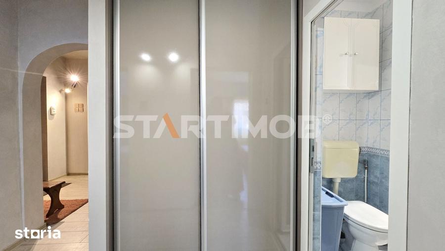 Apartament cu 4 camere decomandat în Bartolomeu