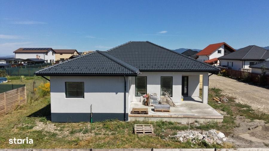 Casa pe parter de vanzare in cartierul Izvor - 7