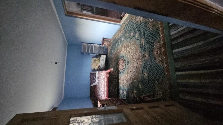 Casă cu 3 camere cu Teren 110 Mp în Găvănești