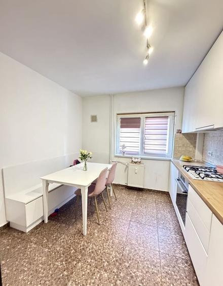 Apartament cu 3 camere decomandat, mobilat în Giurgiului