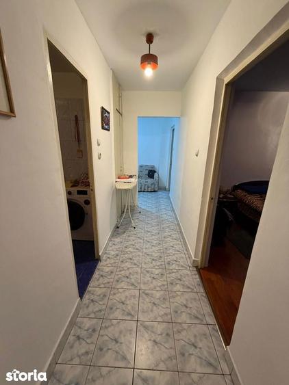 Apartament cu 2 camere decomandat în Vitan
