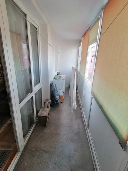 Apartament cu 2 camere semidecomandat în Calea Victoriei