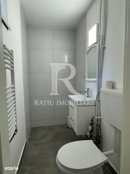 Apartament cu 2 camere, mobilat în Central