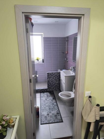 Vand apartament 3 camere zona 1 decembrie /Pallady - 5