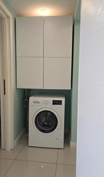 Apartament cu 3 camere semidecomandat, mobilat în Titan