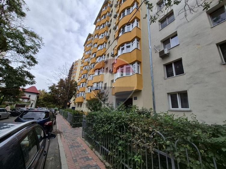 Vanzare Apartament 1 Camera 36mpu Bloc Anvelopat 1986 Metrou Dristor - 12