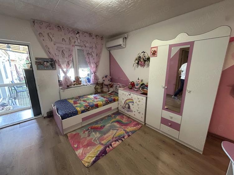 Casă cu 4 camere cu Teren 494 Mp în Central