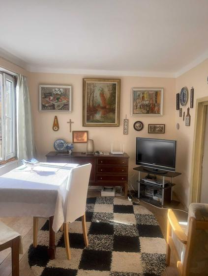 Casă cu 3 camere în Saschiz
