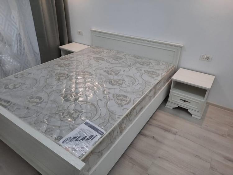Apartament cu 2 camere decomandat, mobilat în Tractorul