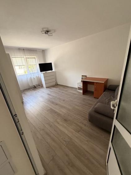 Apartament cu 2 camere decomandat în Alexandru cel Bun