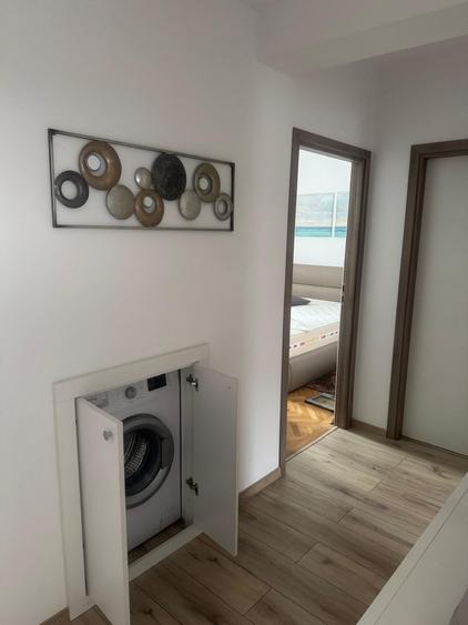 Apartament cu 3 camere decomandat în Ștrand