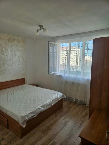 Apartament cu 2 camere decomandat în Exterior Vest