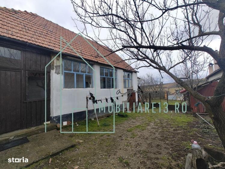 Casă cu 2 camere cu Teren 1789 Mp în Central