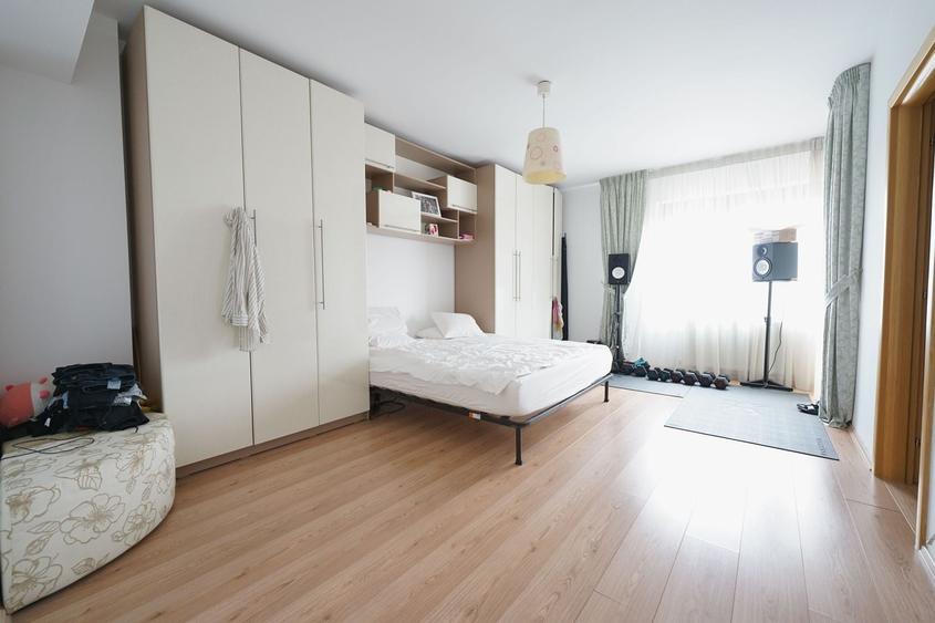 Casă individuală cu 5 camere cu Piscina în Pipera