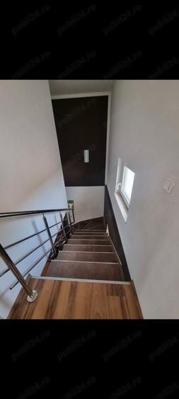 Casă cu 4 camere cu Teren 700 Mp în Central