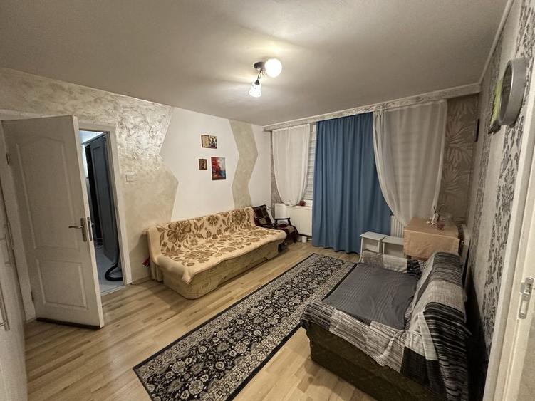Apartament cu 2 camere în Astra