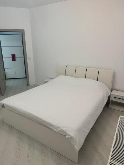 Apartament cu 2 camere decomandat în George Enescu
