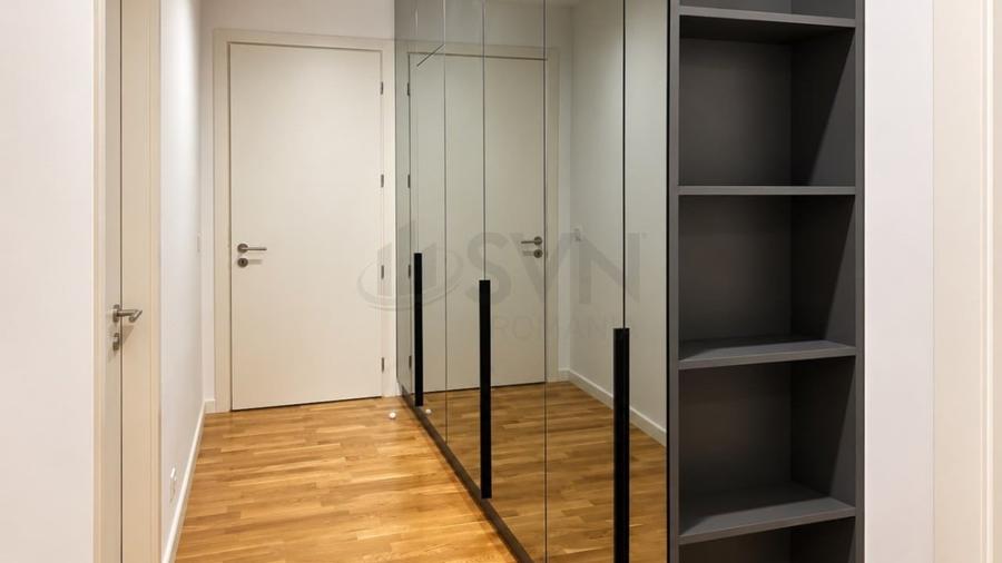 Apartament cu 3 camere decomandat în Domenii