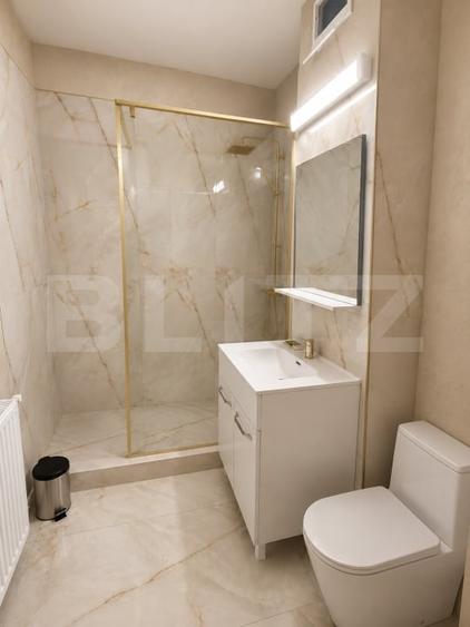 Apartament cu 2 camere decomandat, mobilat în Central