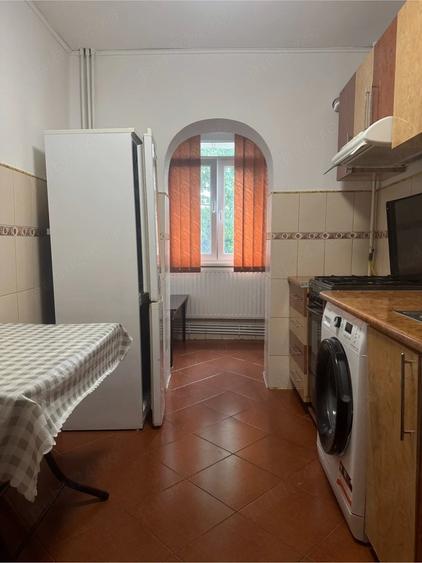 Apartament cu 2 camere semidecomandat în Exterior Vest