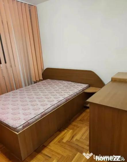 Apartament cu 2 camere decomandat în Scriitorilor