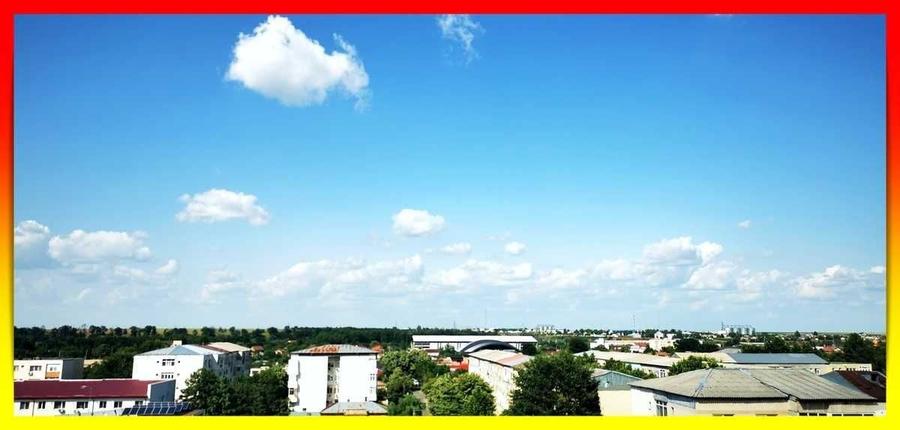 Apartament cu 4 camere decomandat în Ultracentral