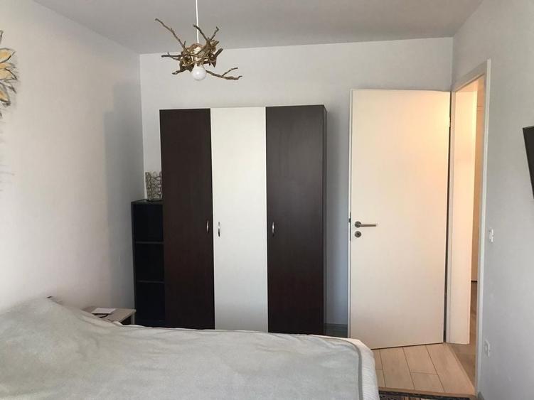 Apartament cu 2 camere decomandat în Exterior Vest