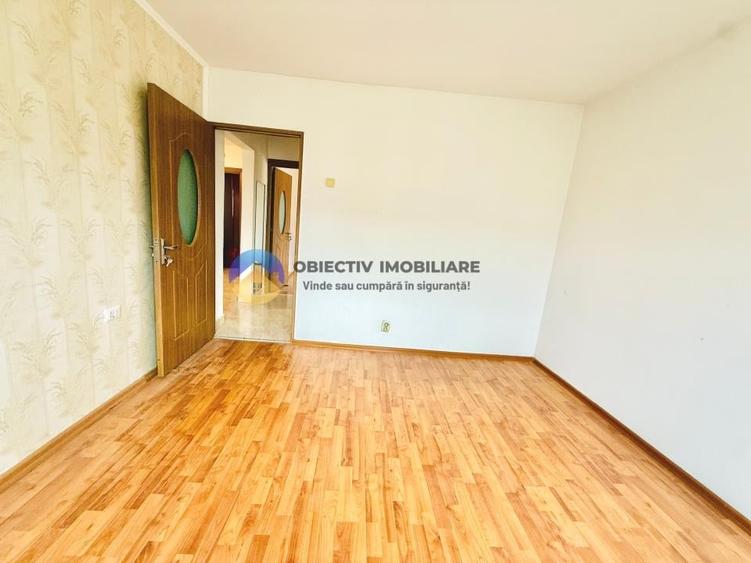 Apartament cu 3 camere decomandat în Precista