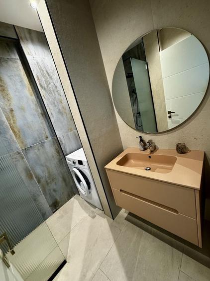 Apartament cu 3 camere decomandat în Mamaia
