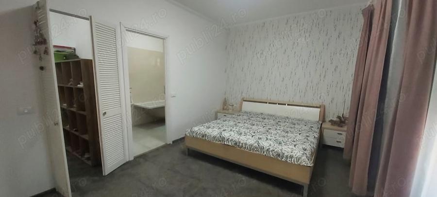 Casă cu 2 camere cu Teren 650 Mp în Peciu Nou