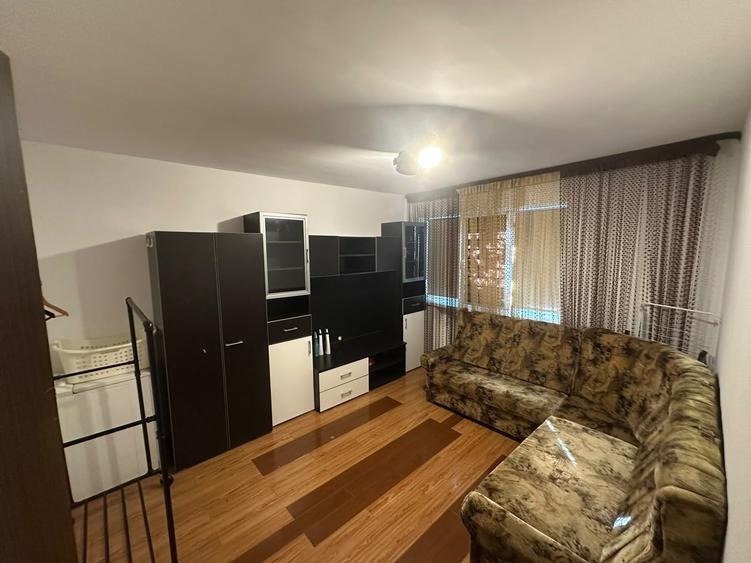Apartament cu 2 camere decomandat în Ultracentral