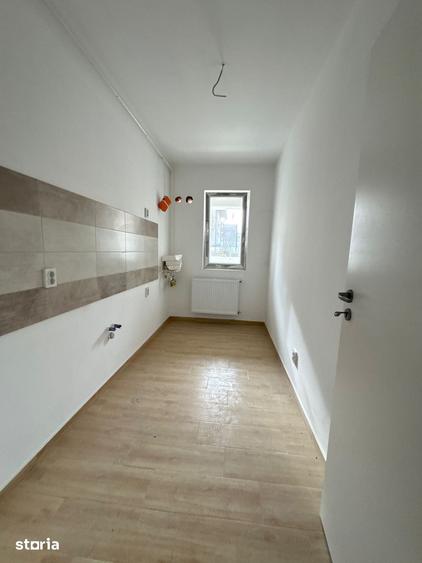 VANZARE GARSONIERA DECOMANDATA CU BALCON -TVA INCLUS-COMISION 0% - 9