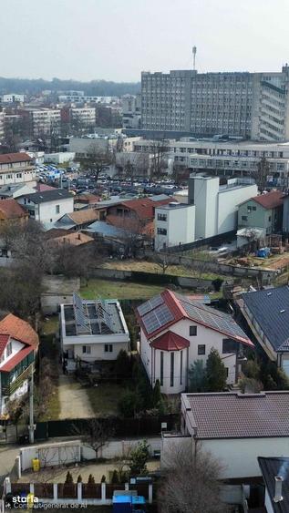 Casă cu 4 camere în 1 Mai