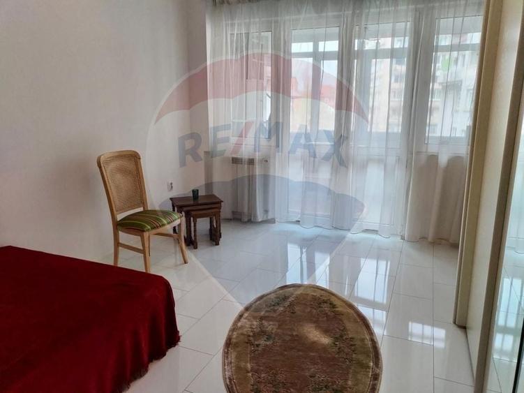 Apartament cu 2 camere, mobilat în Cișmigiu