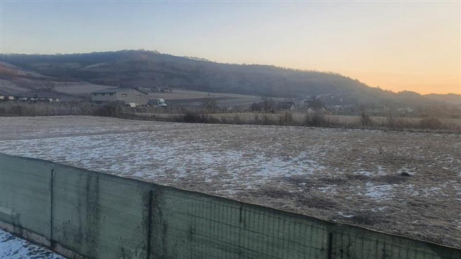 Teren intravilan de 4300 mp, în Ivănești
