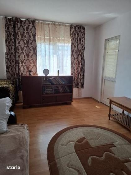 Vand apartament 2 camere - 1