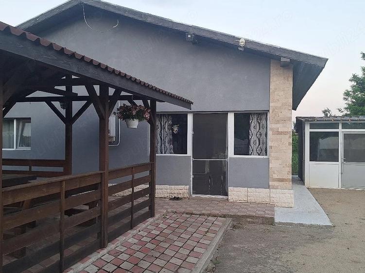 Casă cu 3 camere cu Teren 485 Mp în Frătești