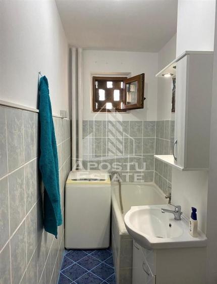 Apartament cu 2 camere semidecomandat, mobilat în Olimpia-Stadion