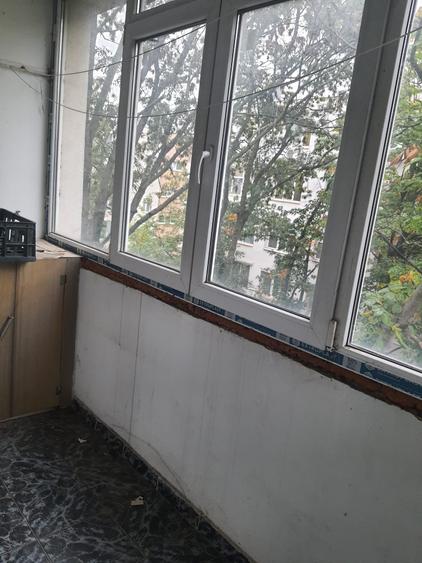 Apartament cu 3 camere decomandat în Militari