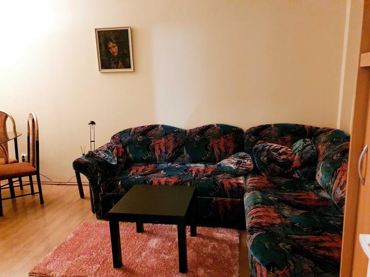 Apartament cu 2 camere decomandat în Exterior Vest
