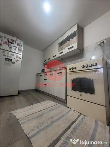 Casă cu 4 camere cu Teren 600 Mp în Lazu