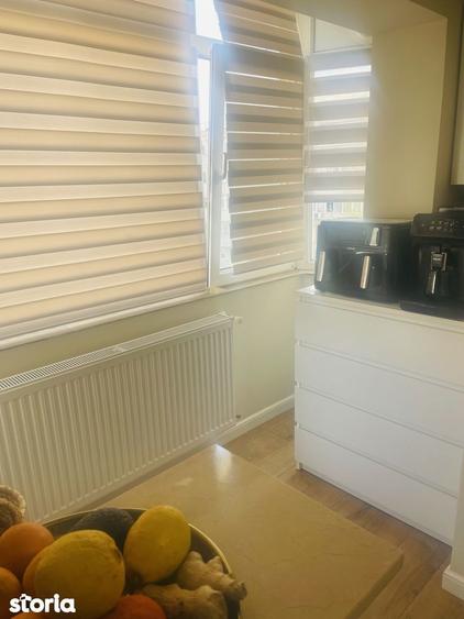 Apartament cu 3 camere decomandat în Mioriței