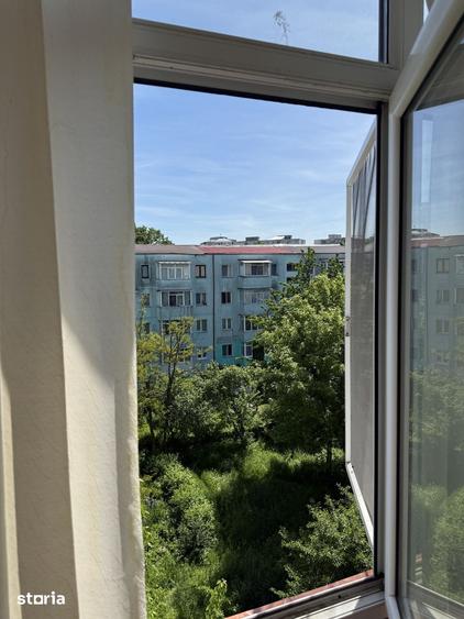 Apartament cu 2 camere nedecomandat în Cornișa