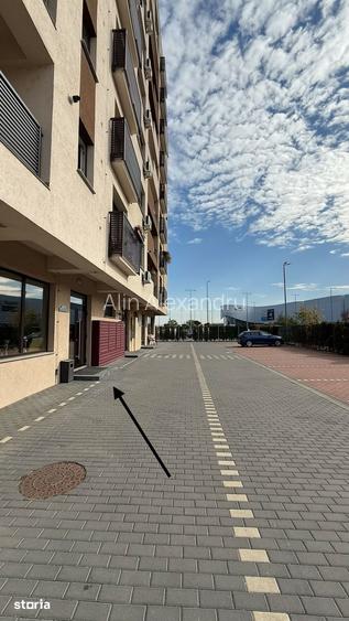 Spatiu Comercial 72 mp, parcari