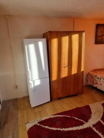 Garsonieră decomandată în Iris