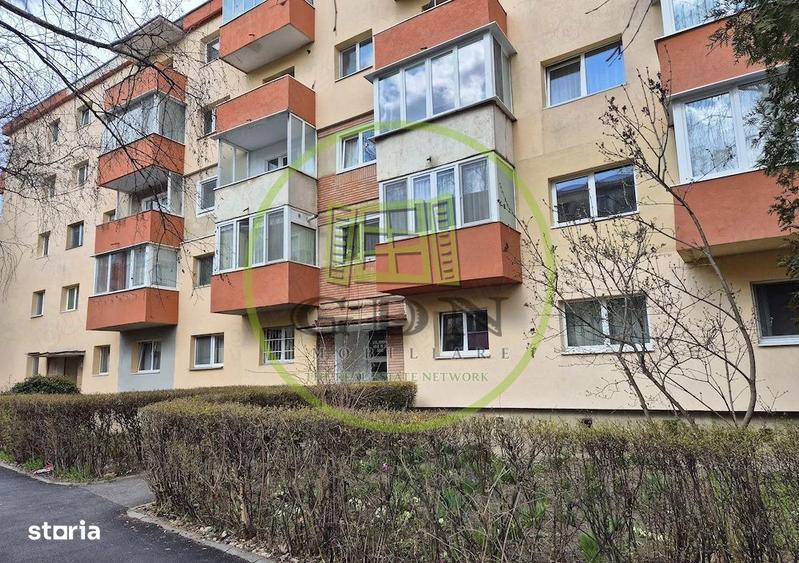 Apartament cu 3 camere nedecomandat în Est