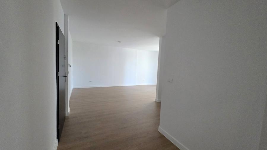 Apartament cu 2 camere decomandat în Torontalului