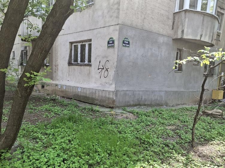 Garsonieră decomandată în Militari