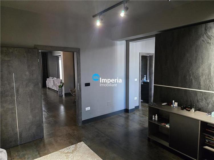 Apartament cu 3 camere decomandat în Copou